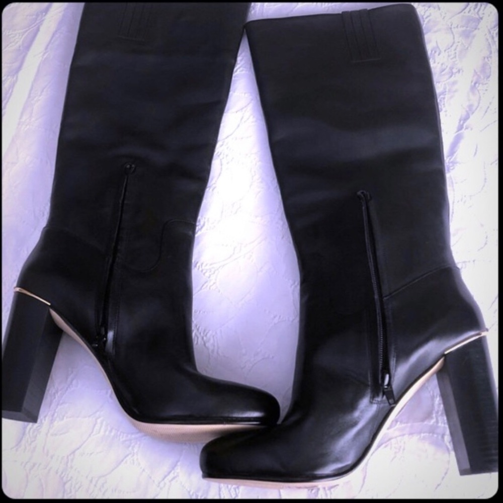 NWOT Michael Kors knee high boots.